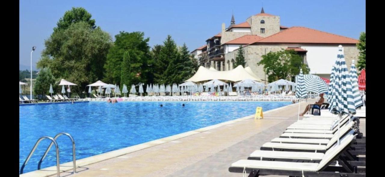 K'S Place Apartment Pravets Golf Resort Dış mekan fotoğraf